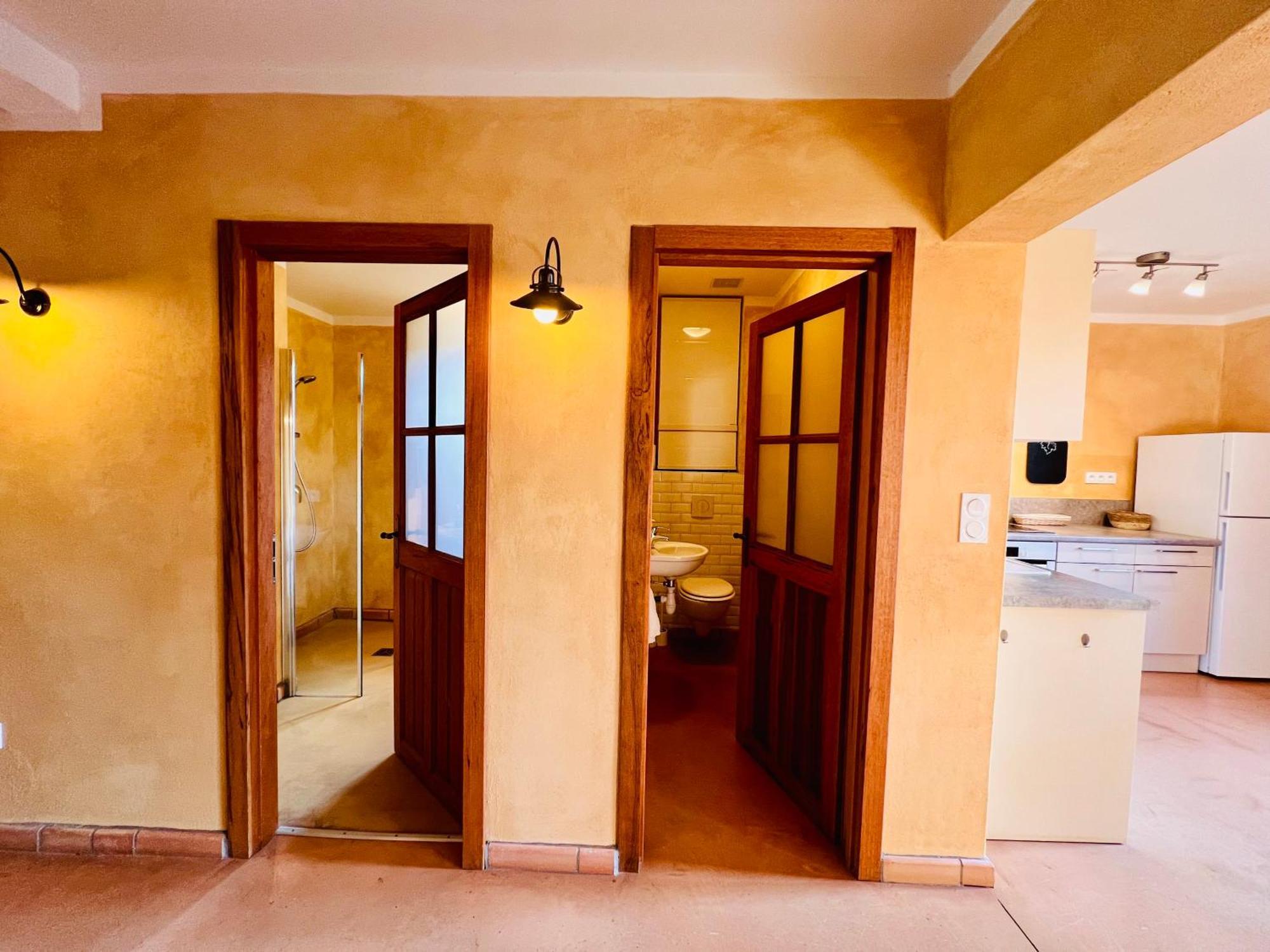 Vinauberge Poilhes 外观 照片