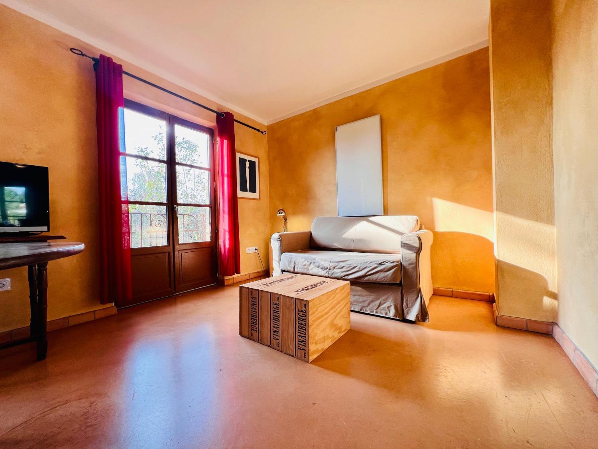 Vinauberge Poilhes 外观 照片