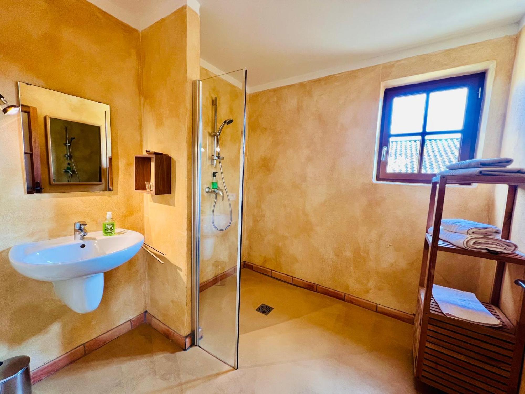 Vinauberge Poilhes 外观 照片