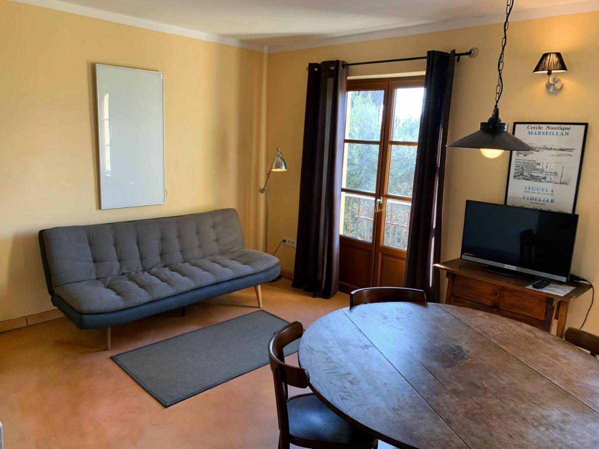 Vinauberge Poilhes 外观 照片